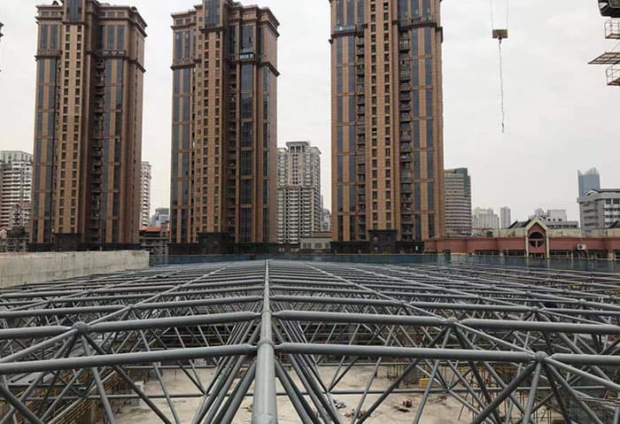 叶城螺栓球网架结构